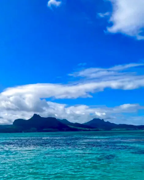 Mauritius lagoon, photo 2 of 5
